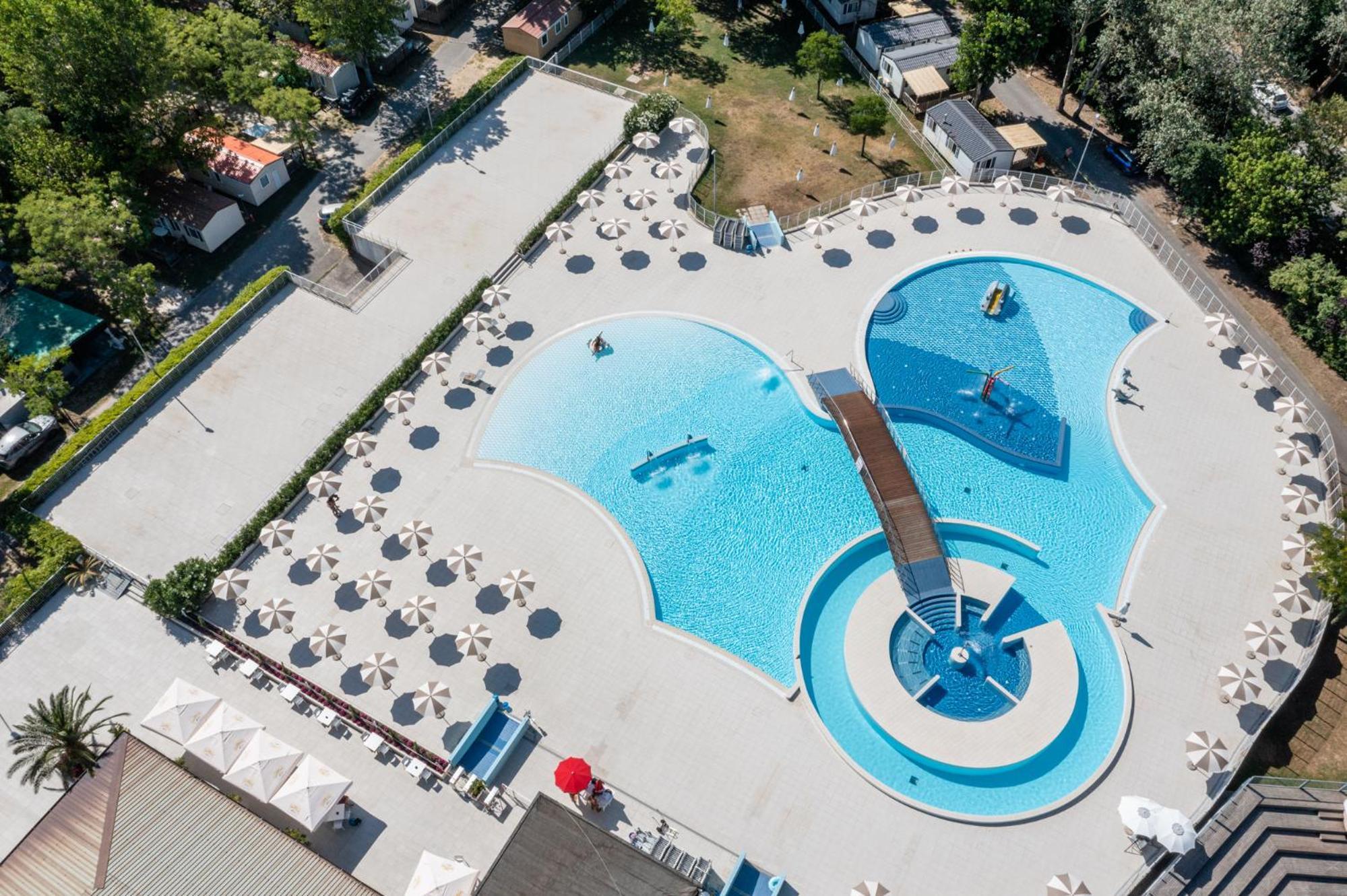 Club Del Sole Adriano Family Collection Hotel Punta Marina Buitenkant foto